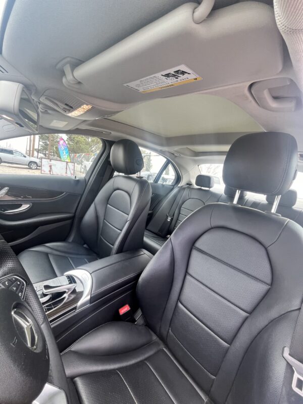 2015 Mercedes-Benz C-class 4Matic Sedan - Image 8