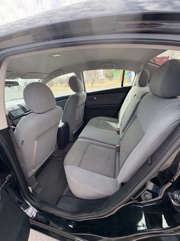 2012 Nissan Sentra 4D - Image 6