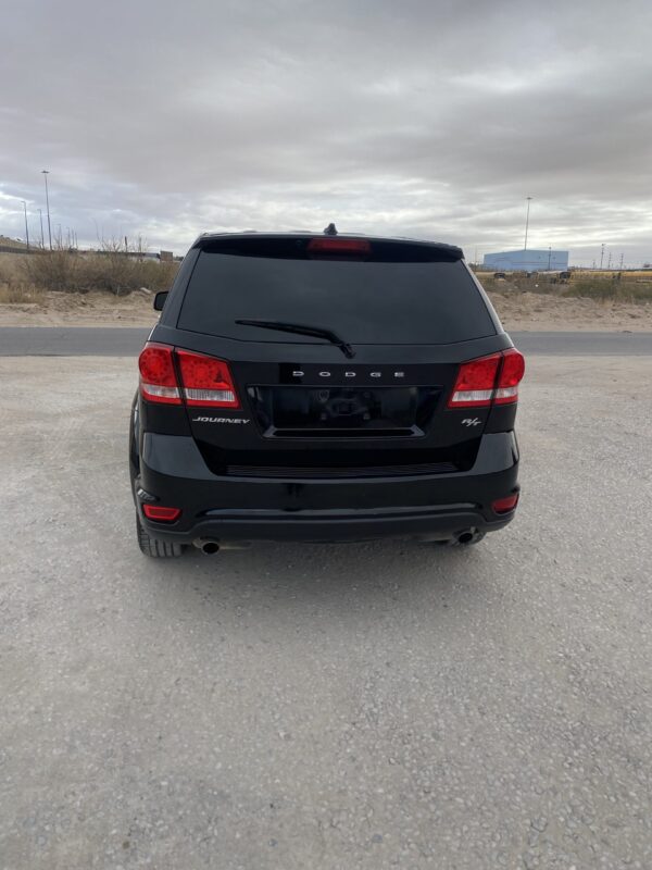 2016 Dodge Journey R/T Sport utility - Image 8